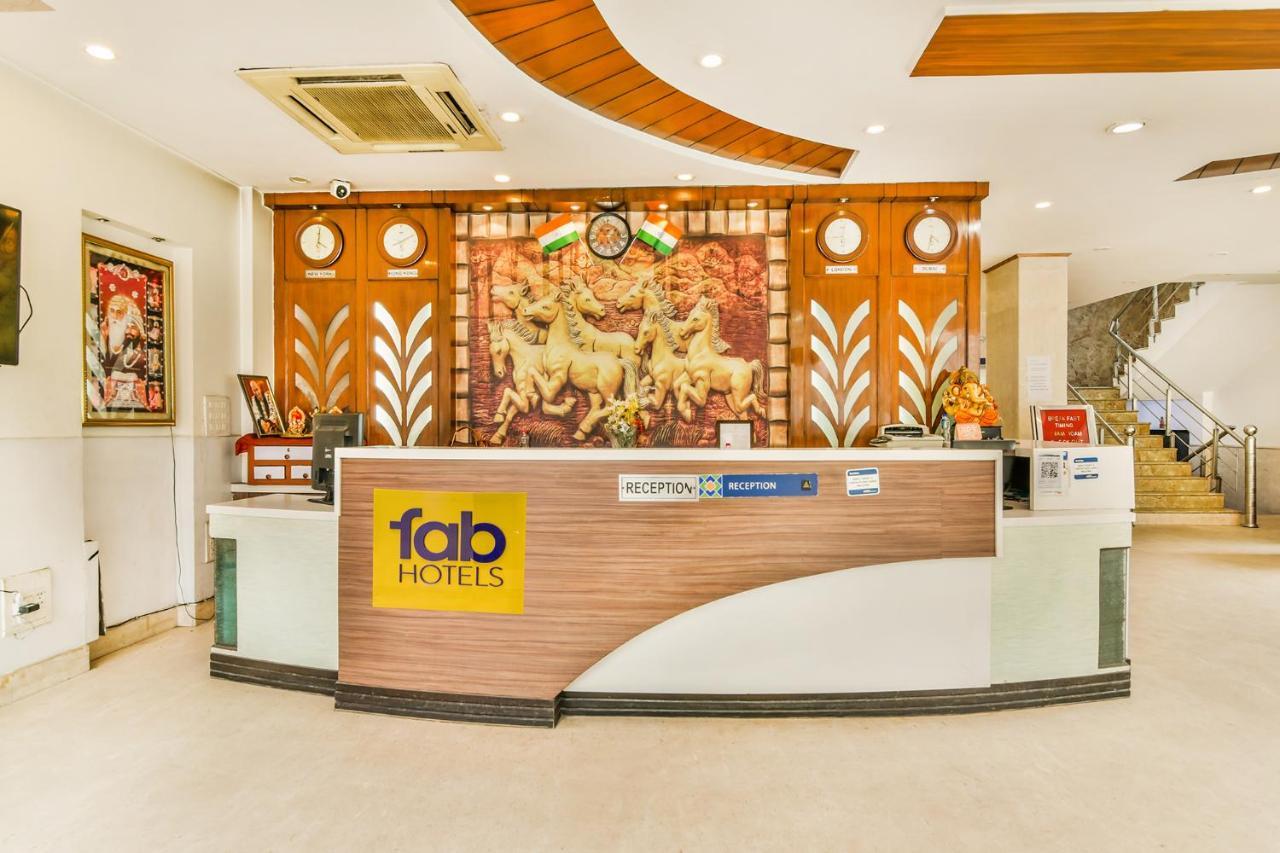 Fabhotel Sehej Inn New Delhi Exterior photo